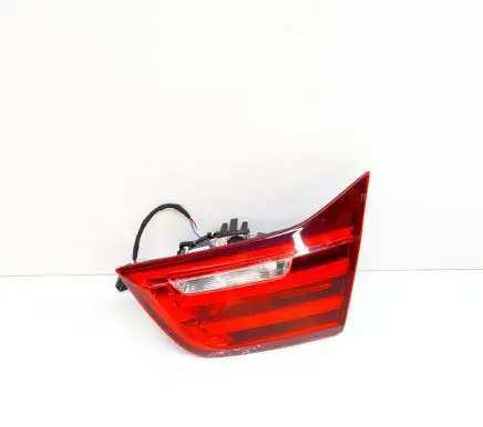 BMW 4 F32 F33 Tailgate rear/tail lights 7296102