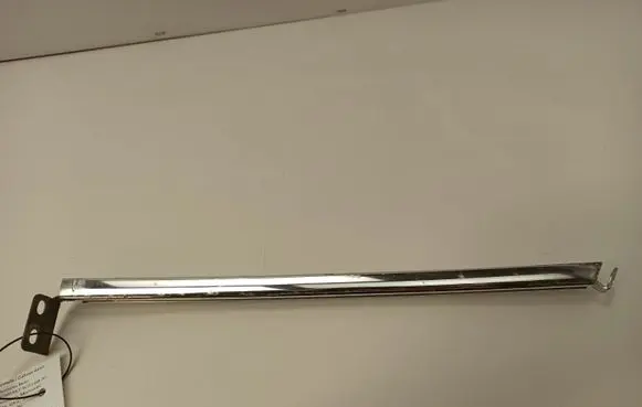 Mercedes-Benz COMPAKT W115 Rear door glass trim molding