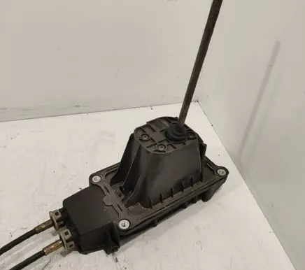 Renault Clio III Gear shifter/selector 8200556912