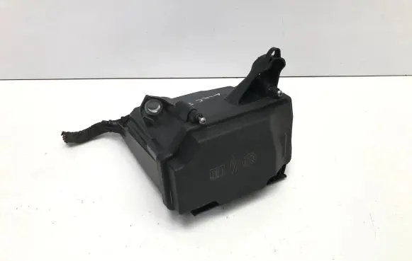 Mercedes-Benz EQC Fuse box set A2055402328 A2135400024