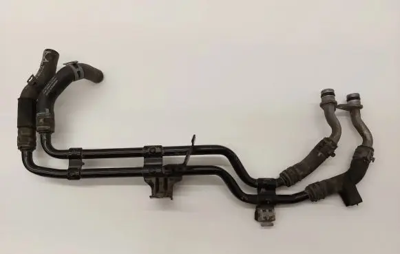 Volkswagen PASSAT B8 Engine coolant pipe/hose 03N122157C 03N121060B 03N121060C