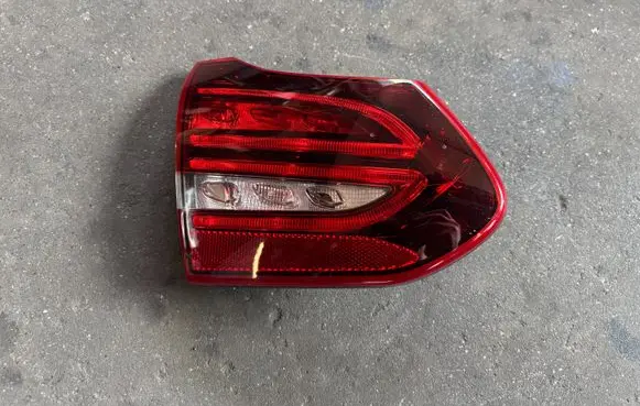 Mercedes-Benz C W205 Tailgate rear/tail lights A2059064605