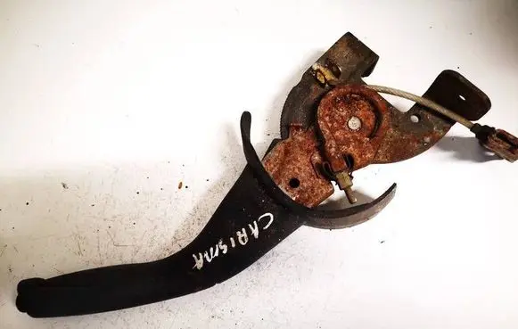 Handbrake/parking brake lever assembly
