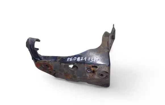 Audi A4 S4 B6 8E 8H Front bumper mounting bracket 8E0821138B