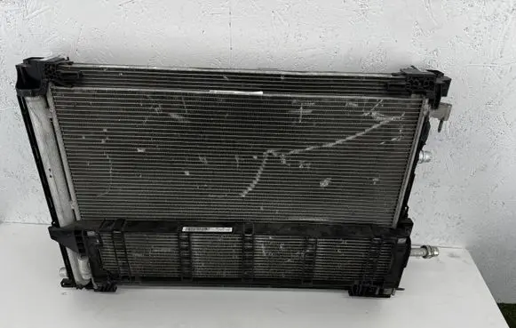 Mercedes-Benz E W213 Radiator set A0995007100 A0995003500 A0995040600