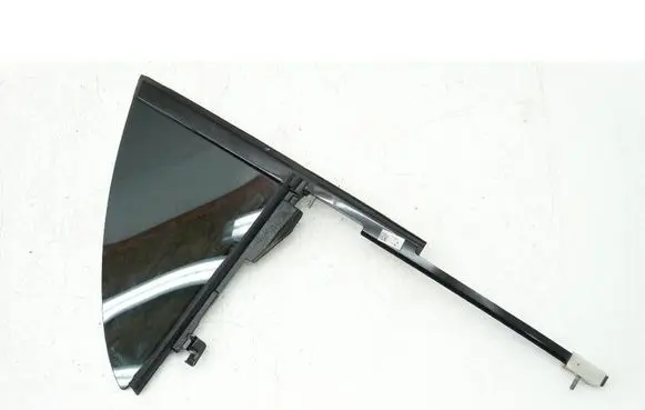 Mercedes-Benz CLA C118 X118 Rear side window