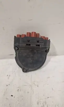 BMW 5 E34 Spark distributor cap 1235522365
