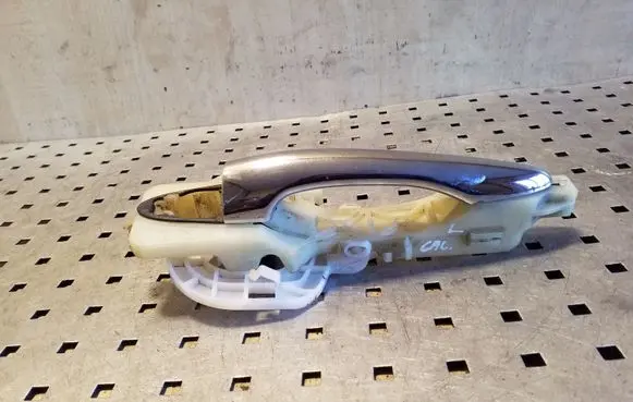 KIA Sportage Rear door exterior handle 9091000400