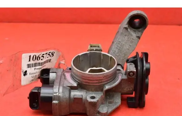 Renault Clio II Throttle body valve H873633