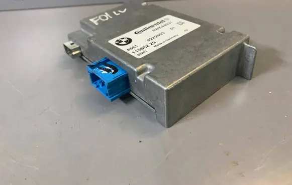 BMW 7 F01 F02 F03 F04 Camera control unit module 9222803 66519222803