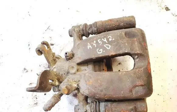 Opel Insignia A Rear brake caliper