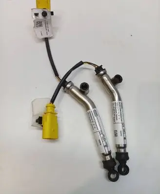 Volkswagen Tiguan Bonnet Pedestrian Airbag Actuator 5NA823823E 220117 0589P1000684