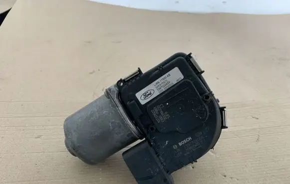 Ford Mustang V Wiper motor