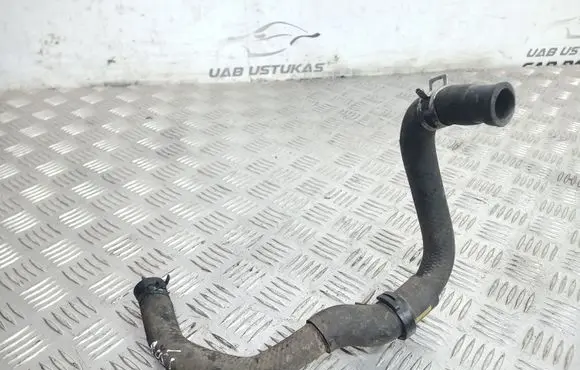 Mazda CX-7 Engine coolant pipe/hose