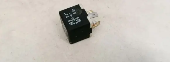Volkswagen Golf Plus Other relay 141951253B