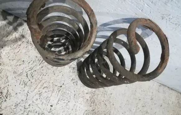 Audi A3 S3 8L Rear coil spring