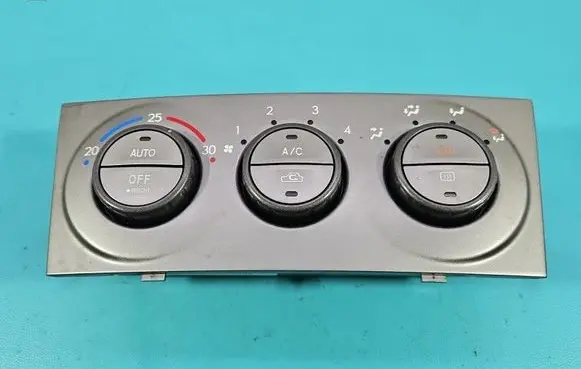 Subaru Forester SG Climate control/heater control trim 72311SA010 IMPRK1547409