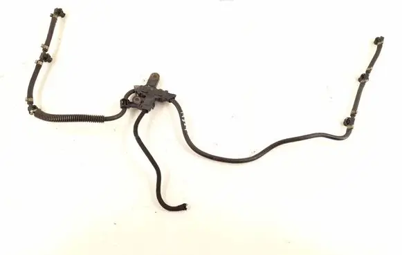 Mercedes-Benz ML W164 Fuel line pipe 6420703032 6420701932