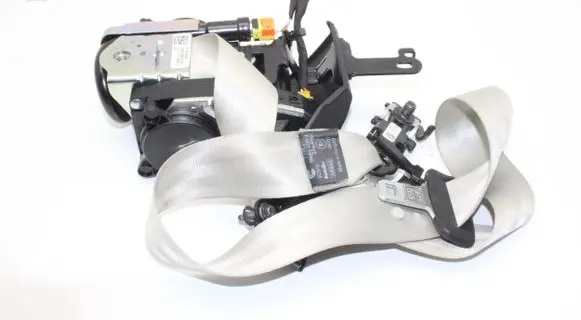 Volvo S90, V90 Front seatbelt 31675249