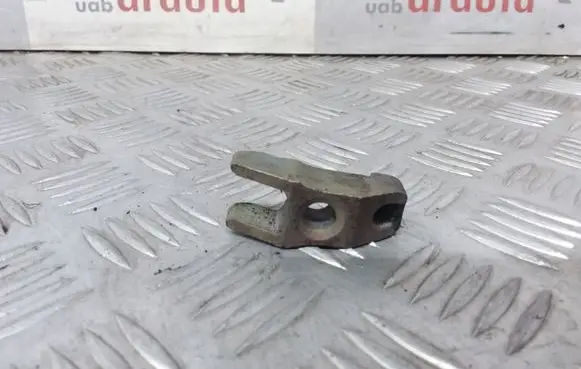 Ford Galaxy Fuel Injector clamp holder