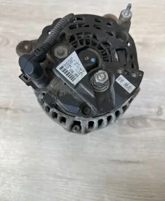 Skoda Octavia Mk2 (1Z) Generator/alternator 06F903023F 0124525091