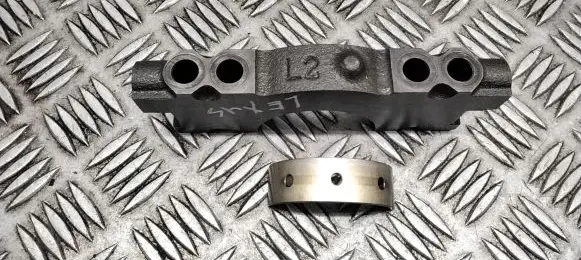 Lexus RX 450H Crankshaft Holder 