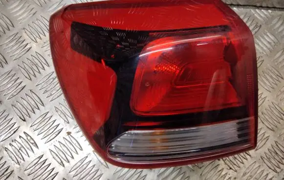 KIA Rio Rear/tail lights 92401H8