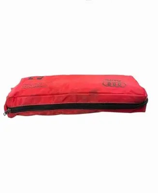Audi TT Mk1 First aid kit 8n0860282