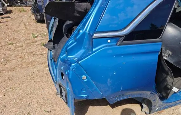 Opel Crossland X Rear quarter panel