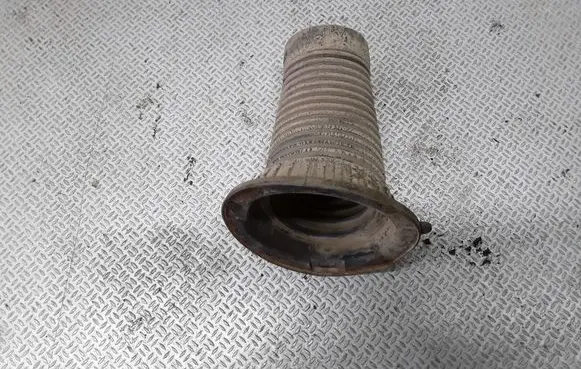 Land Rover Freelander Rear strut damper dust cover boot 