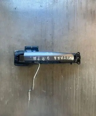 Suzuki Grand Vitara II Front door exterior handle