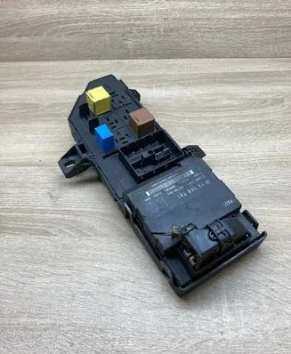 Opel Vectra C Comfort/convenience module 13168781 13181983