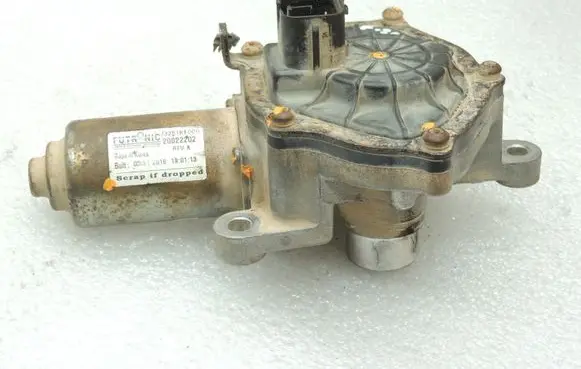 Ford Ranger Gearbox-reducer motor 2436395 JB3P7G360BA