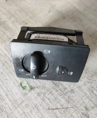 Ford Focus Light switch 7M5T13A024MA