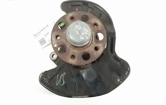 Mercedes-Benz CLC CL203 Front wheel hub