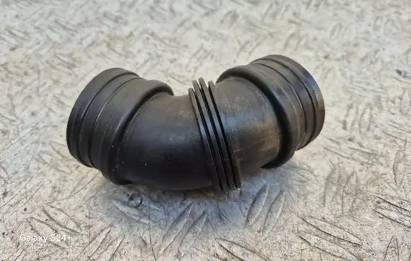 Volkswagen Golf Plus Air intake duct part 03C145747C