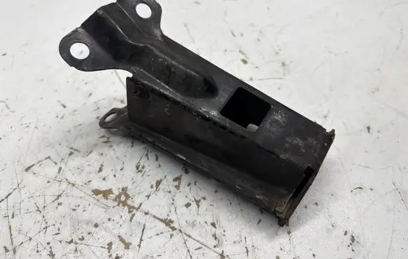 Volvo S80 Radiator support slam panel bracket 