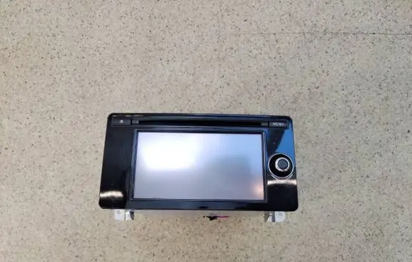 Mitsubishi Outlander Radio/CD/DVD/GPS head unit 8701A52418A 8701A524