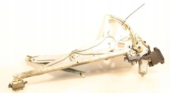 Toyota Corolla Verso E121 Front window lifting mechanism without motor 698200F010
