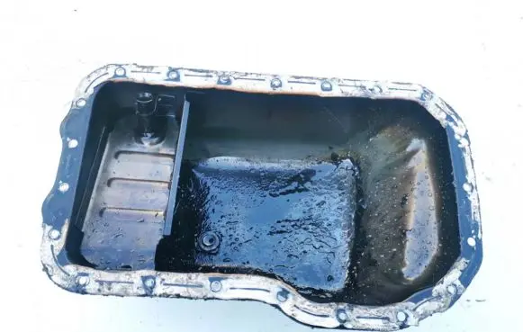 Volvo 440 Oil sump