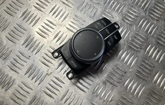 BMW X3 G01 Multifunctional control switch/knob 9490075