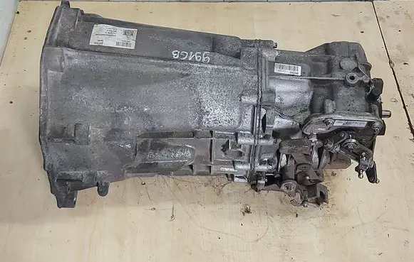 Volkswagen Crafter Manual 6 speed gearbox HVW9062605200 A9062610303