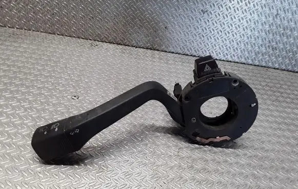 Volkswagen PASSAT B3 Indicator stalk