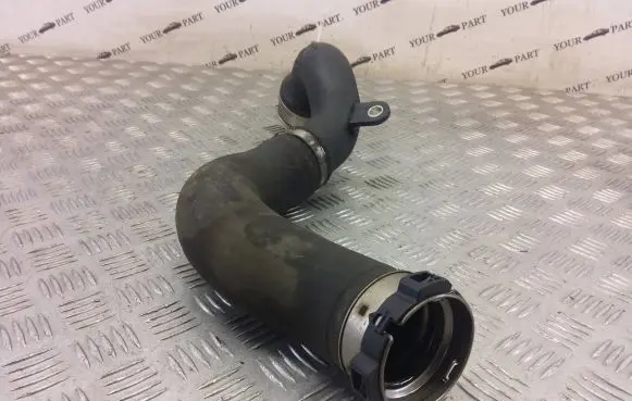 Nissan Navara D23 Intercooler hose/pipe 144604JA0B