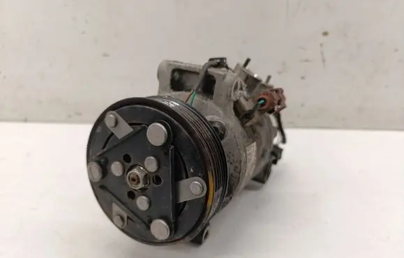 Seat Arona Air conditioning (A/C) compressor (pump) 3Q0816803E