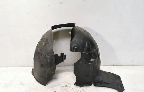 Citroen Berlingo Front wheel arch liner splash guards 900402210 900402200