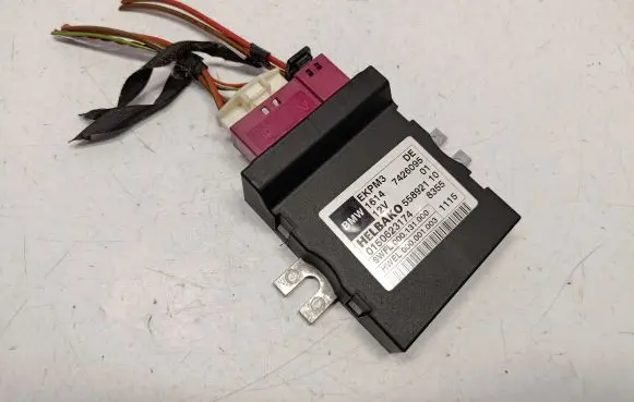 BMW X3 F25 Fuel injection pump control unit/module 16147426095 16147411596