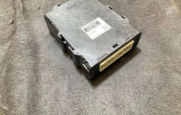 Toyota Auris E180 Gearbox control unit/module 8953512011 0791006000