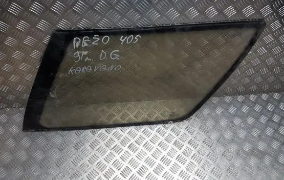 Peugeot 405 Rear side window