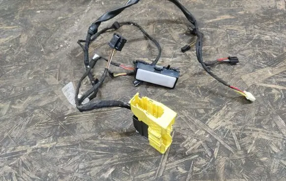 BMW 2 F46 Seat wiring loom 9363741 9363712